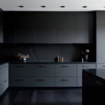 15 Elegant Black and Wood Kitchen Ideas for Cozy Homes
